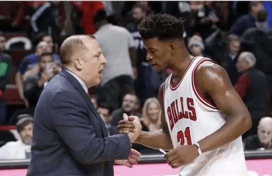 一笔颇具争 一笔颇具争